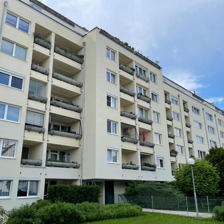 Schone Wohnung Mit Dachterrasse Wiedeń Zewnętrze zdjęcie